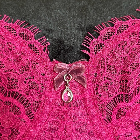 Victoria’s Secret Womans 36 C Dream Angles Push-Up Pink Lace Bra - Picture 6 of 11